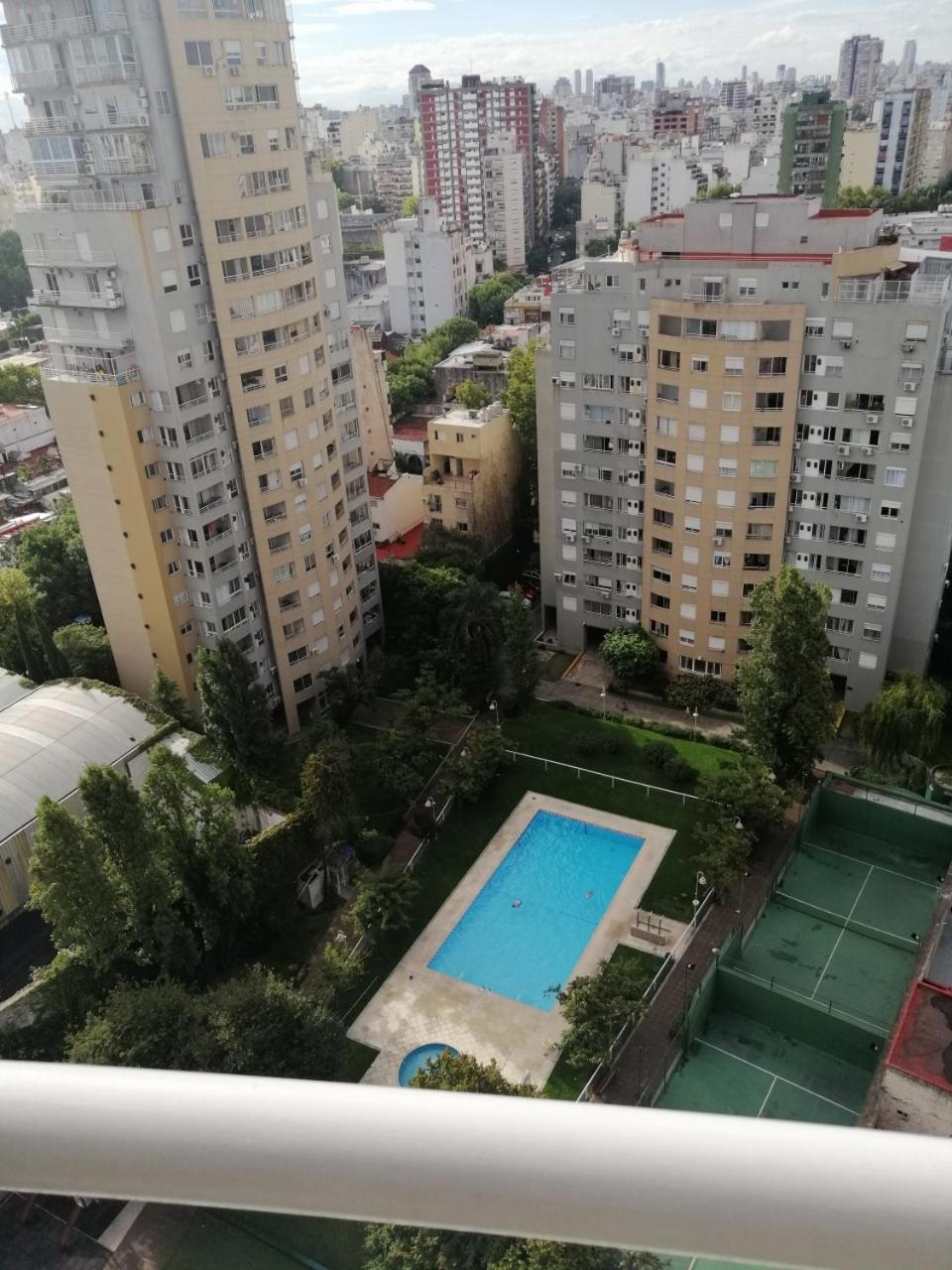 Petit Apartment En Avenida Belgrano Buenos Aires Luaran gambar